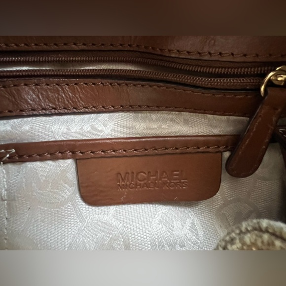 Michael Kors Marina Gathered Drawstring Gold Metallic Shimmer Hobo Shoulder Bag. - Picture 13 of 15